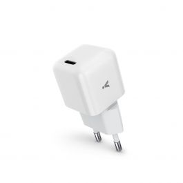 Бързо зарядно от iStyle 30W GaN Mini
